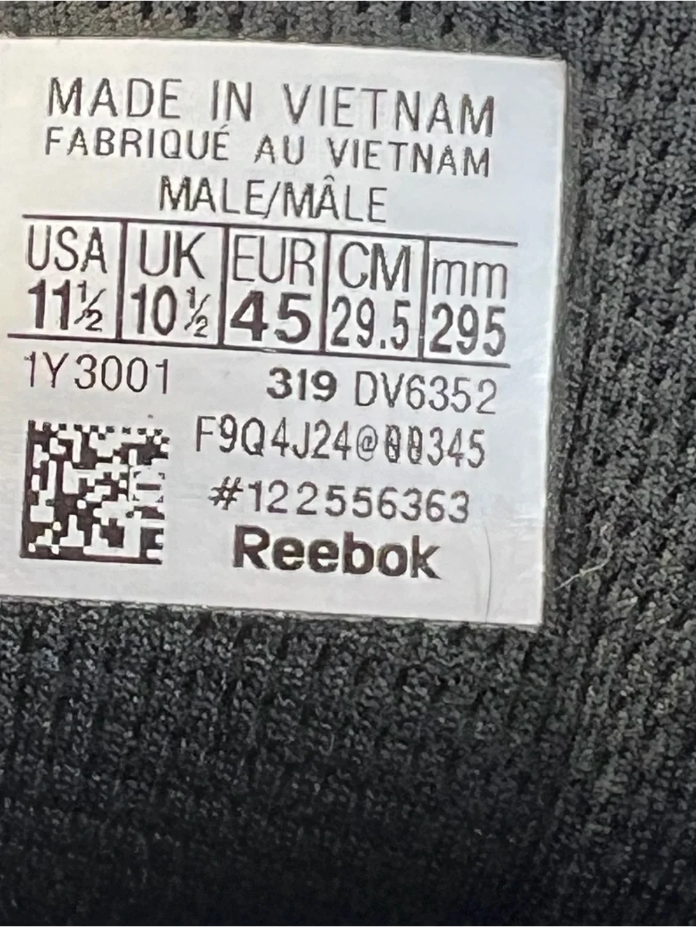 Reebok low profile